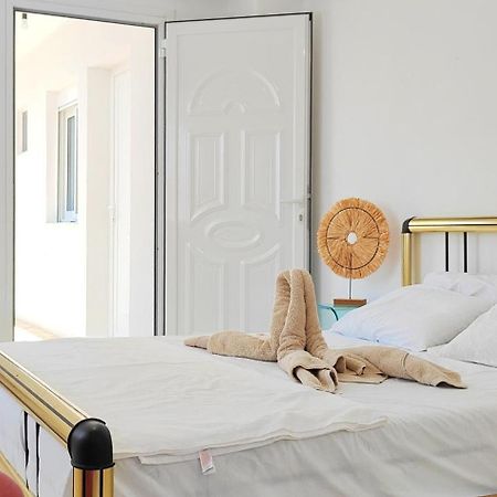 Villa Tato: Horizon Haven With Panoramic Sea Views In Himare. Экстерьер фото