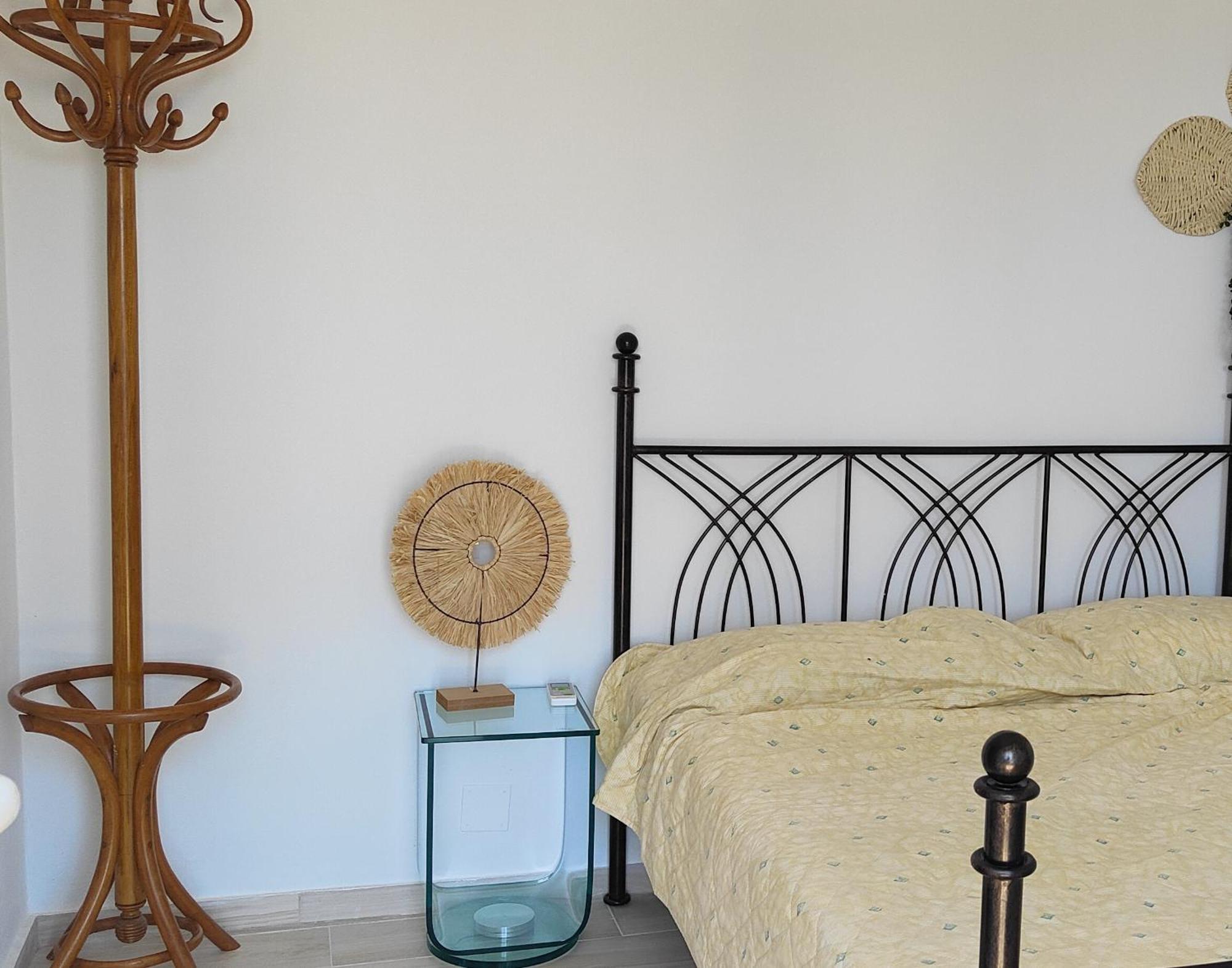 Villa Tato: Horizon Haven With Panoramic Sea Views In Himare. Экстерьер фото